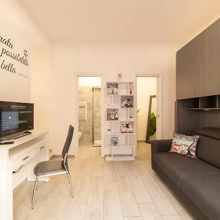 Apartment Smart - Trilocale Con Parcheggio Privato Rome